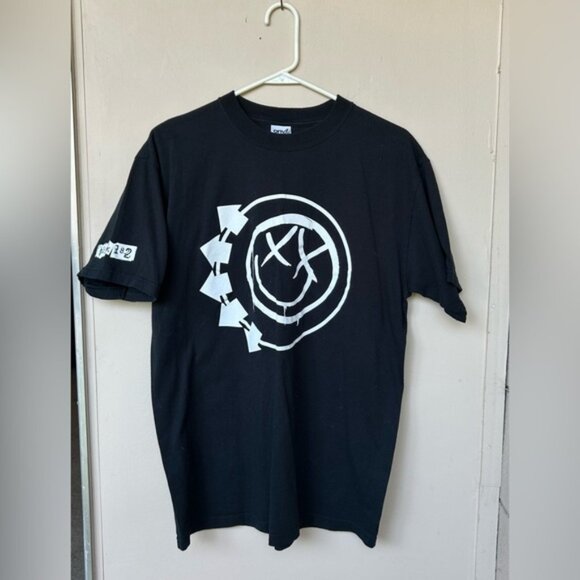 RARE Vintage 2000 Blink 182 Black Graphic Tee - Large - NWOT - Picture 1 of 5